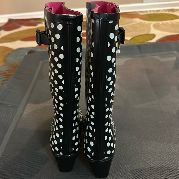 Capelli of New York Adorable Black and White Polka Dot Rain Boots - Size 8 GUC - Picture 11 of 13
